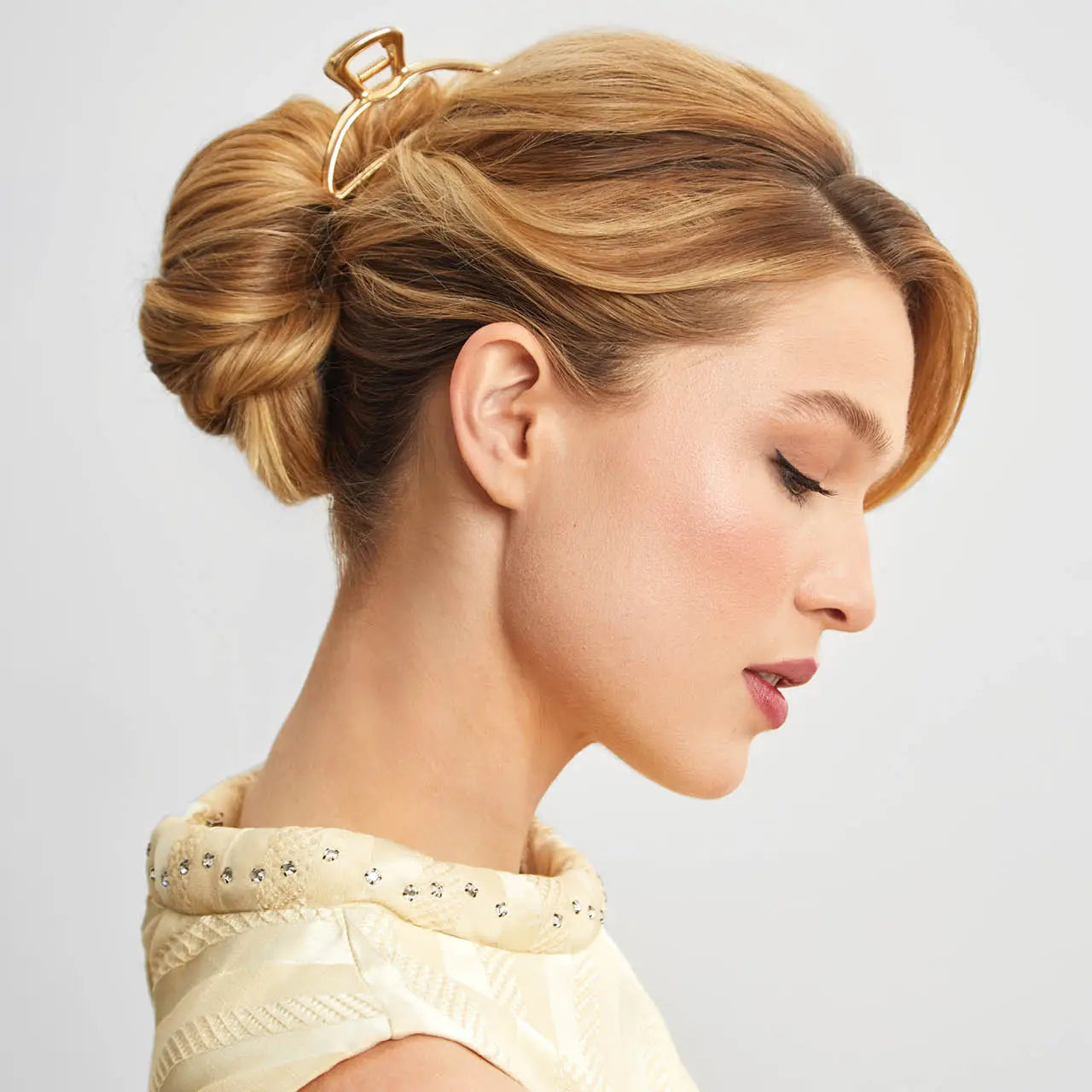 Kitsch Metal Medium Open Shape Puffy Claw Clip - Gold