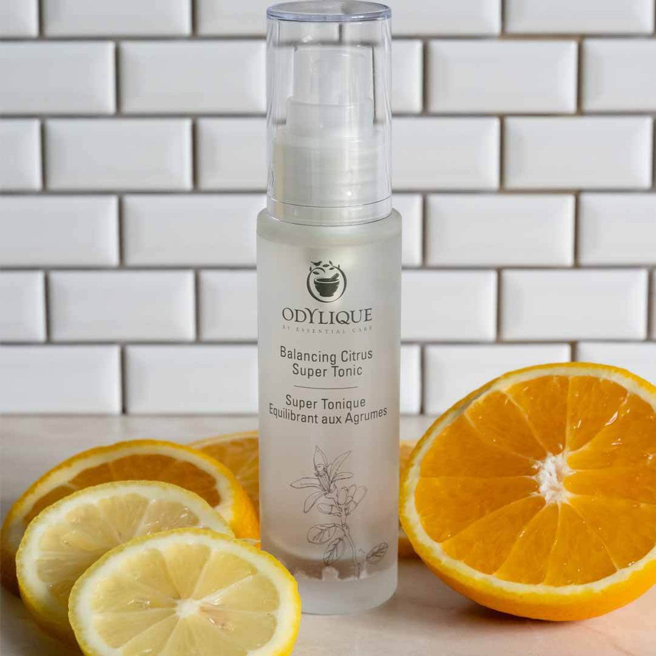 Odylique Balancing Citrus Super Tonic -hoitovoide